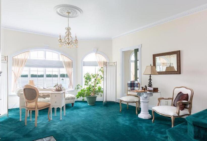 带大床的标准间, Greystone On Golden Lake