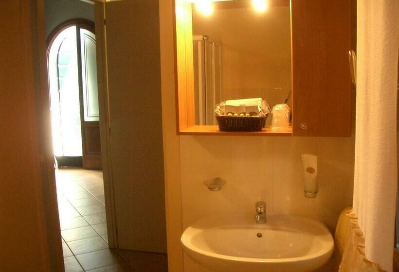 آپارتمان 1 خوابه, B&b Borgo Tre Case