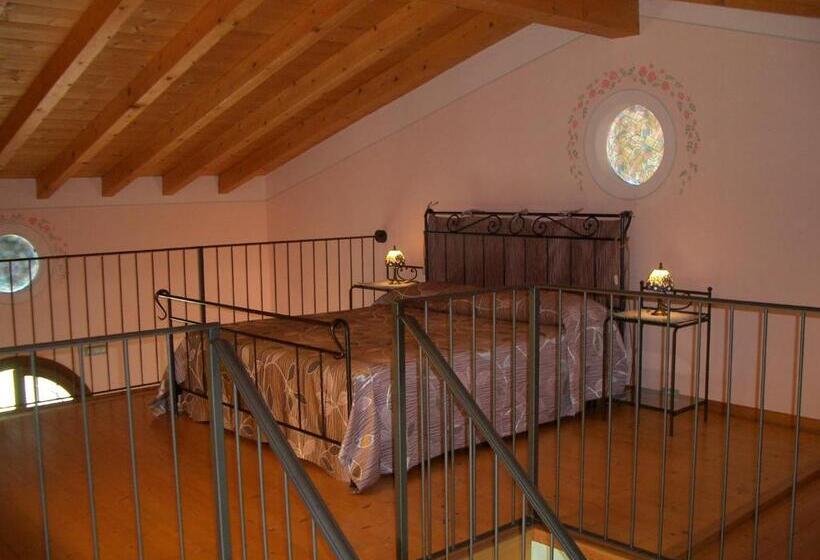 דירת חדר, B&b Borgo Tre Case