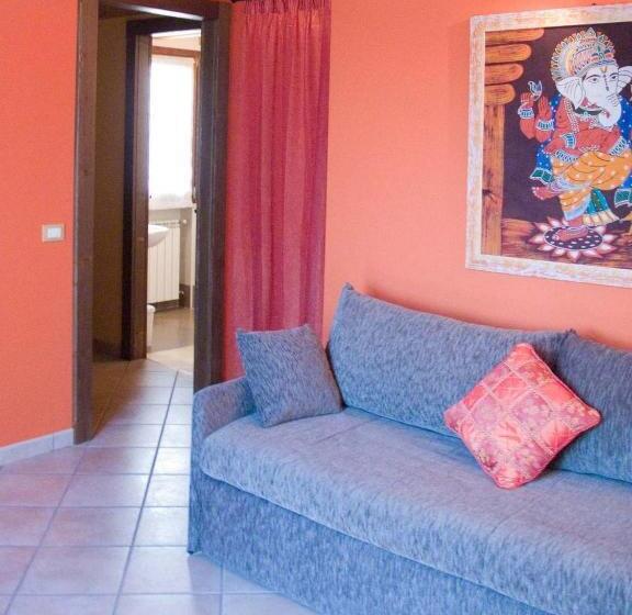 דירת חדר, B&b Borgo Tre Case