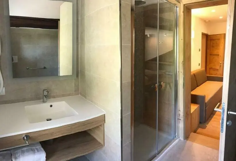 スタンダードルーム, B&b Maso Finisterre