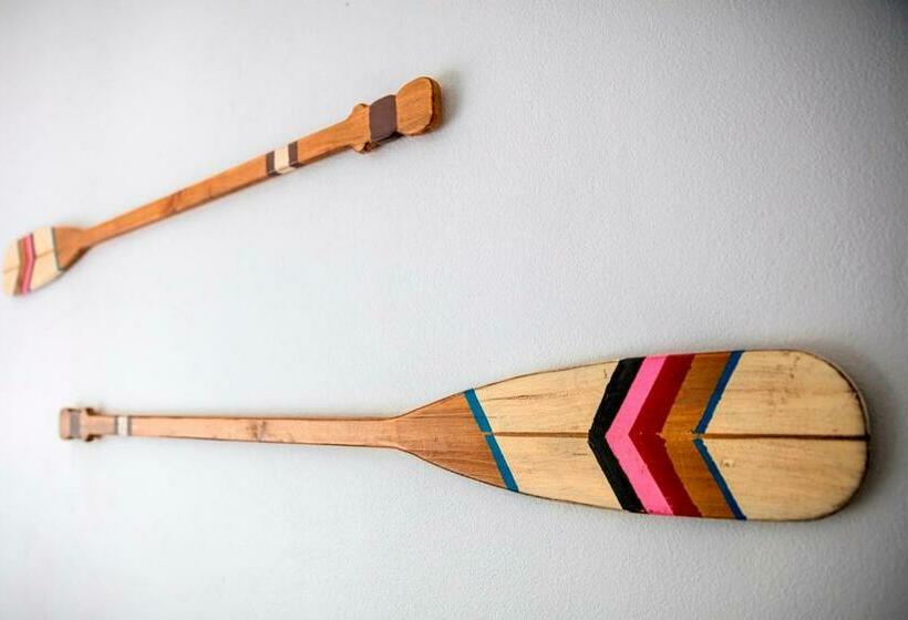 إستوديو قياسى, Nightcap At Caringbah