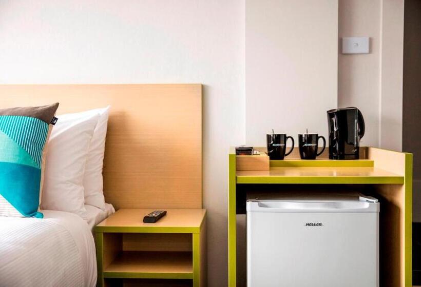 إستوديو قياسى, Nightcap At Caringbah