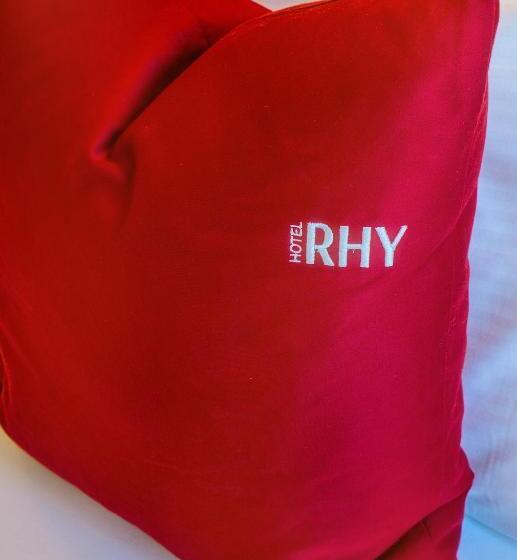 豪华房间, Restaurant Rhy