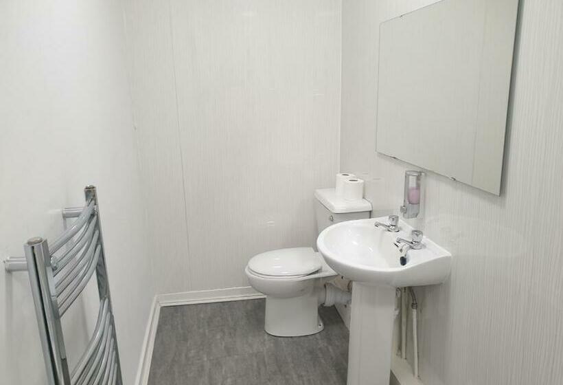 带大床的豪华间, The Coastal Inn Outbuilding