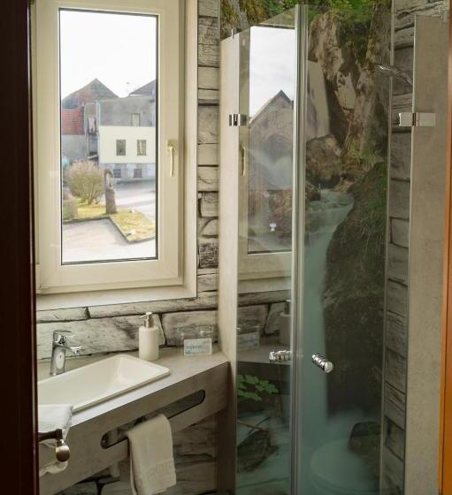 Номер Стандарт Индивидуальный, Wutzler