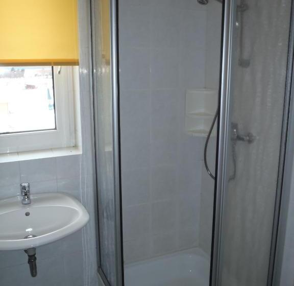 Четырехместный Номер Стандарт, Wutzler