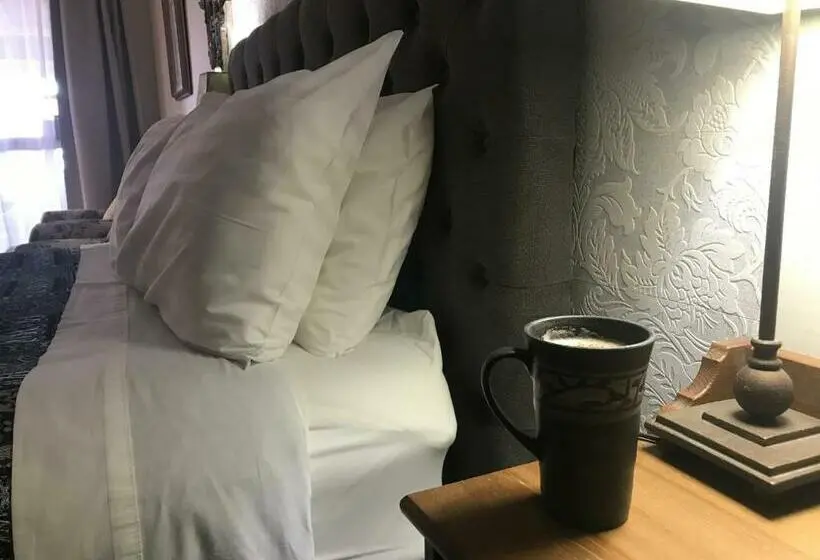 デラックスルーム, Yellow Gum Bed And Breakfast