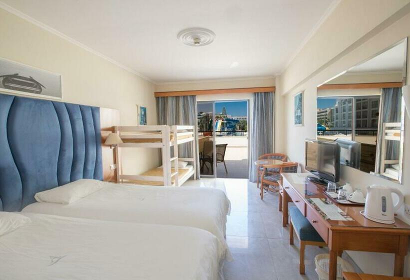 패밀리 룸 바다 전망, Anastasia Beach Hotel