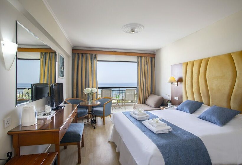Quarto Familiar, Anastasia Beach Hotel