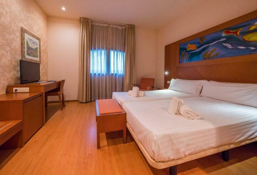 غرفة قياسية, Dwo Valencia