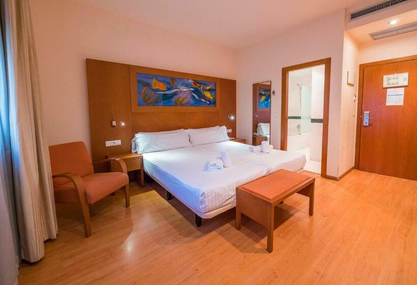 غرفة قياسية, Dwo Valencia