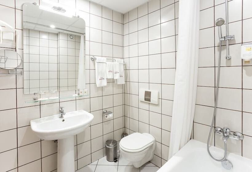 豪华房间, Geneva