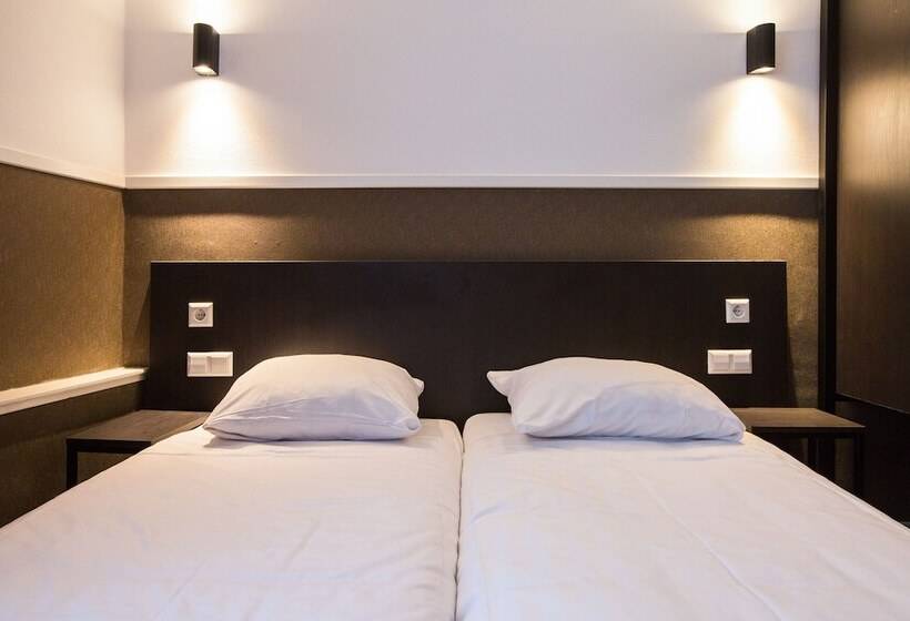 غرفة قياسية, Manofa