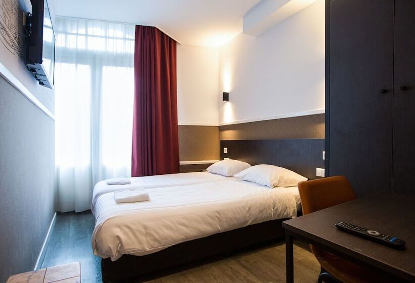 غرفة قياسية, Manofa