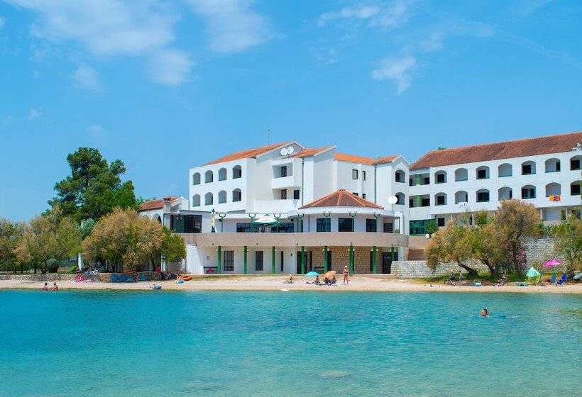 公園の見えるスタンダードルーム, Miran