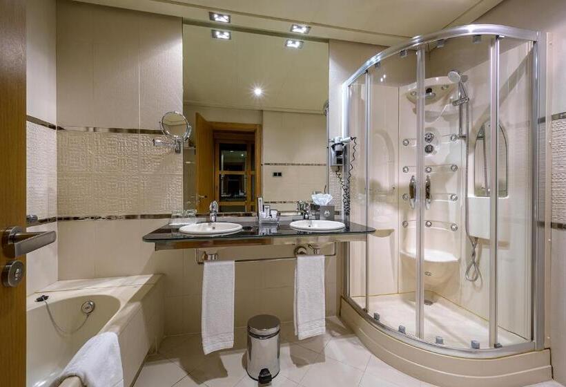 اتاق استاندارد, Nelva