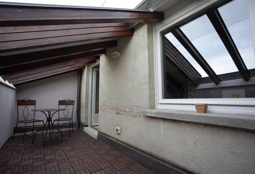 סוויטה, Santellone Resort