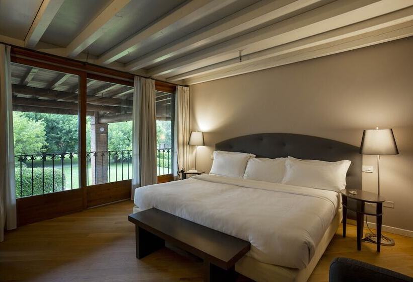 סוויטה, Santellone Resort