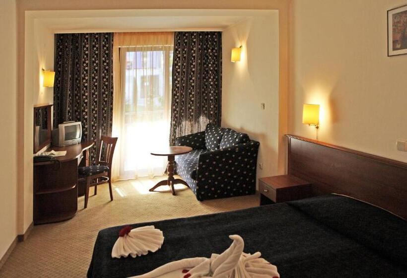 Quarto Estandar com Sacada, Yunona   All Inclusive