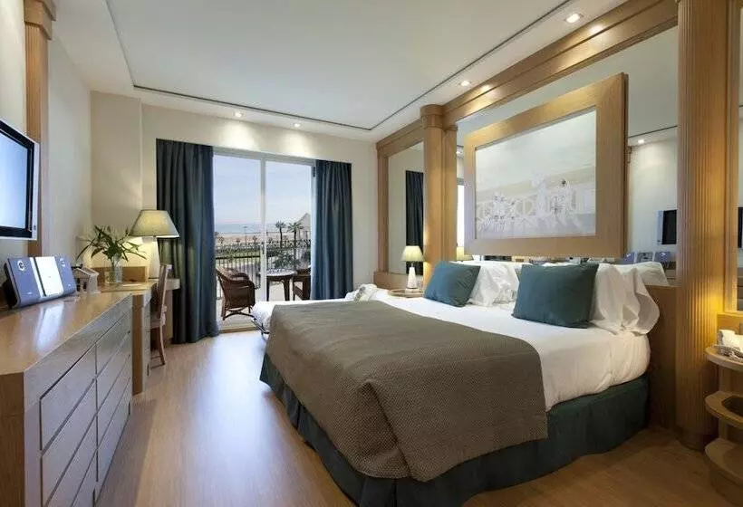 اتاق استاندارد, Las Arenas Balneario Resort