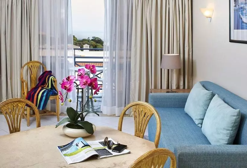 استودیوی استاندارد, Luna Clube Oceano
