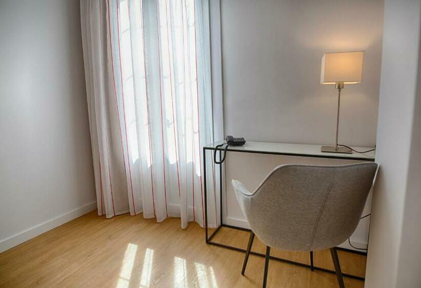 اتاق استاندارد, Sercotel Tribuna Málaga