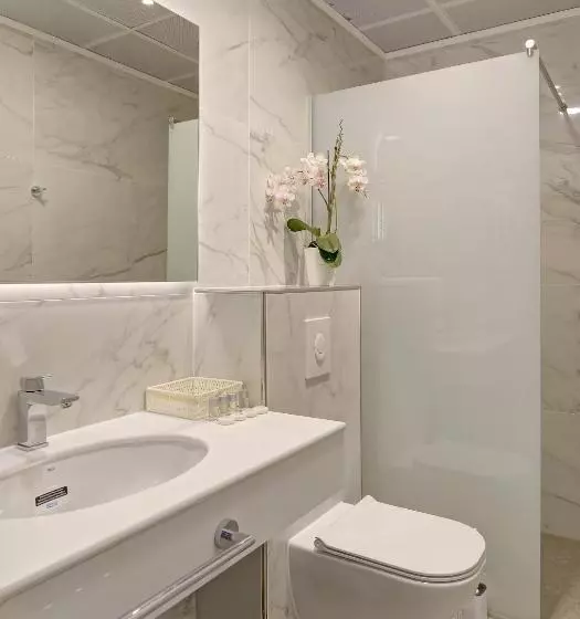 استودیوی لوکس, Villa Antea Apartments