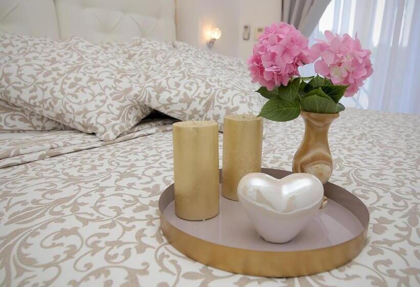 Апартаменты Deluxe 2 Спальни, Villa Antea Apartments