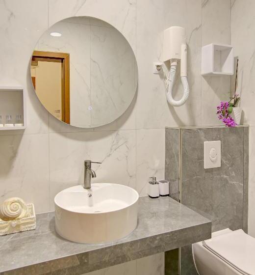 Апартаменты Deluxe 1 Спальня, Villa Antea Apartments