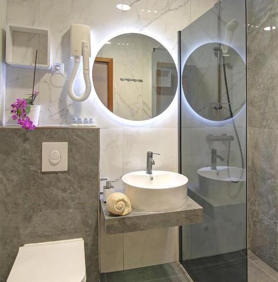 Апартаменты 2 Спальни с Террасой, Villa Antea Apartments