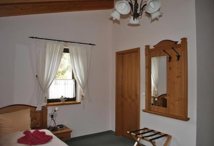 スタンダードシングルルーム, Gasthof & Pension Brettmühle