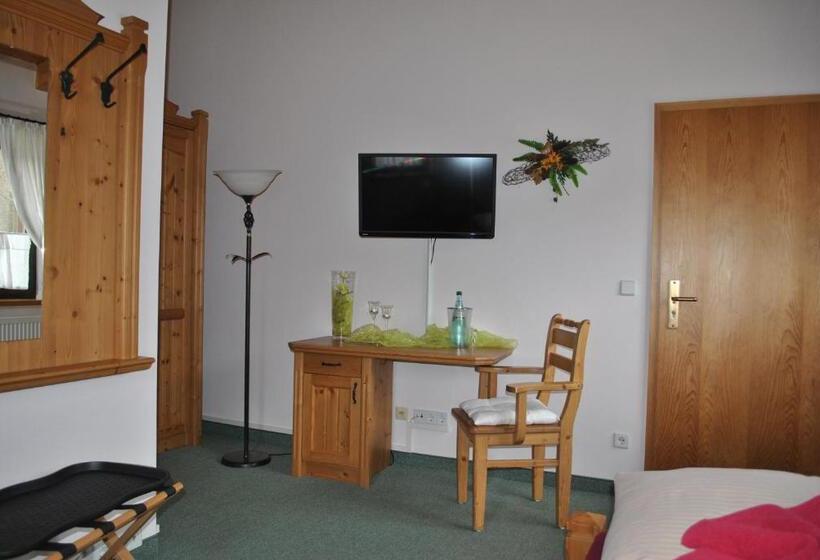 スタンダードシングルルーム, Gasthof & Pension Brettmühle