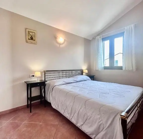 テラス付き１ベッドルームアパートメント, Agriturismo Azzurra Biricchina
