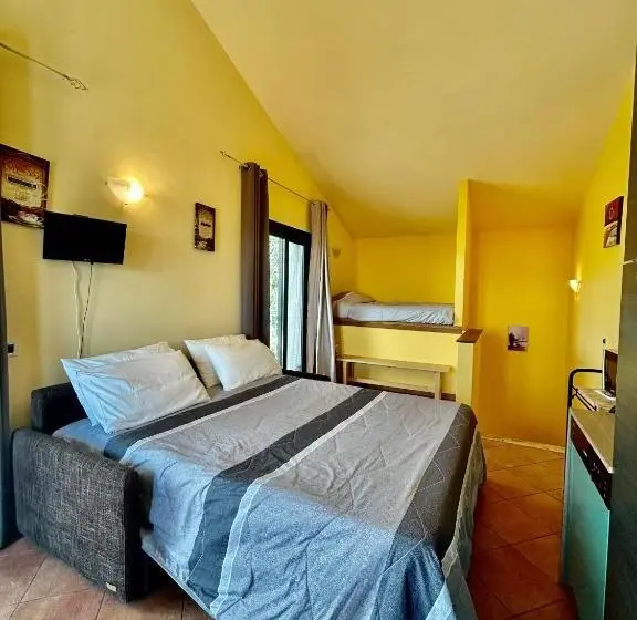 バルコニー付き１ベッドルームアパートメント, Agriturismo Azzurra Biricchina
