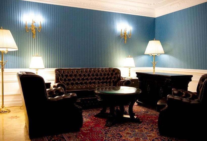 套房, Forgách Kastély