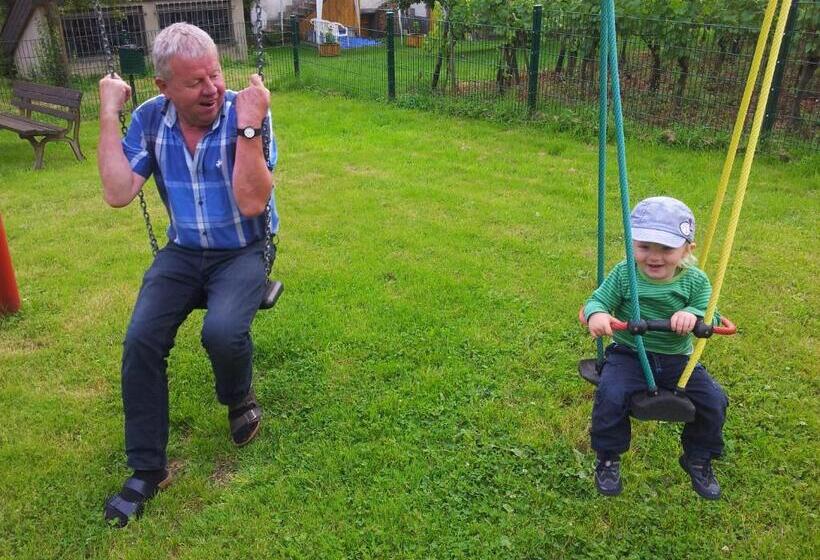 Апартаменты 2 Спальни, Ferienweingut Liebfried