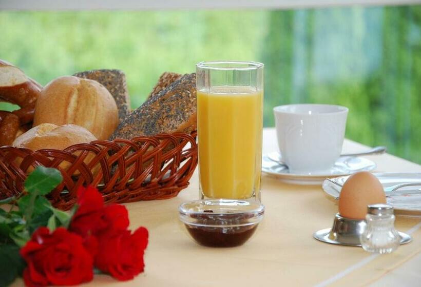 Номер Стандарт, Ferienweingut Liebfried