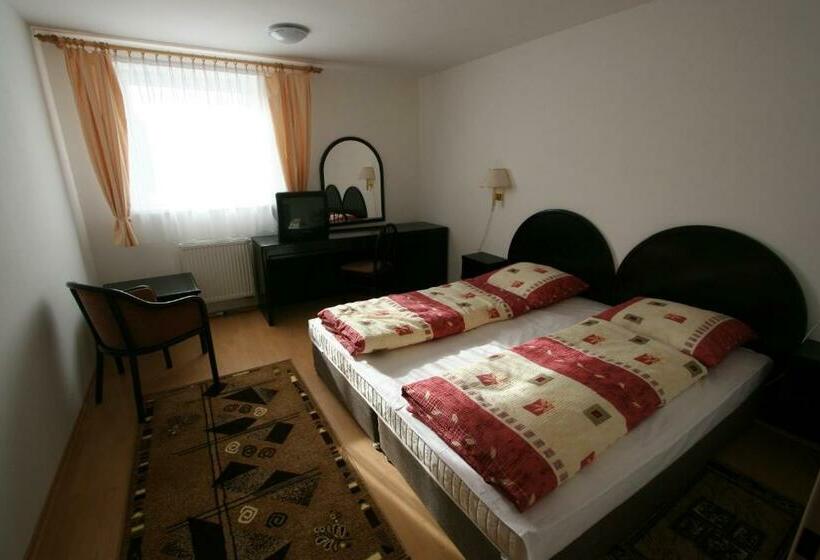 标准间, Penzión Valentína