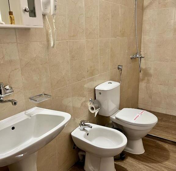 شقة غرفة واحدة, Family Hotel Kontesa