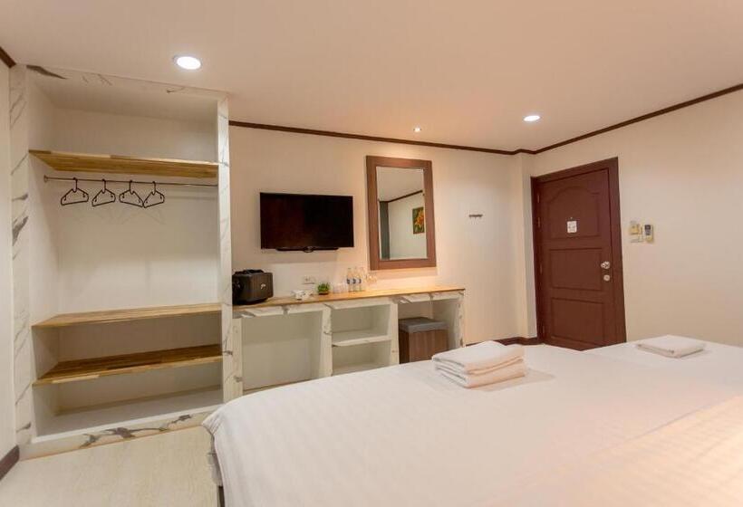 スーペリアトリプルルーム, Phimai Paradise Boutique