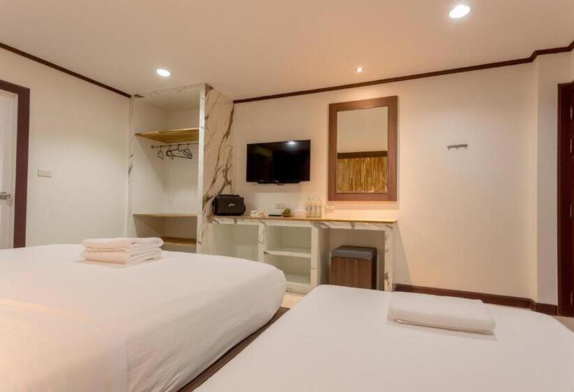 スーペリアトリプルルーム, Phimai Paradise Boutique