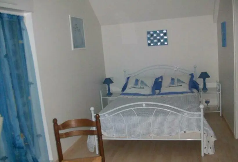 スタンダードルーム, Chambres D Hotes La Belle Taille