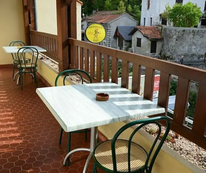 コンフォートルーム, Olivier Bar Restaurant Et Chambre Dhotes