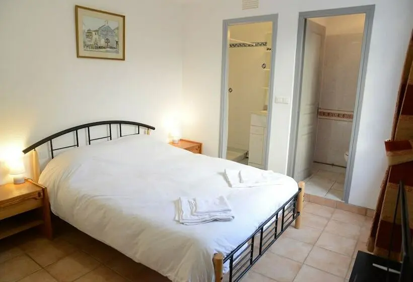 コンフォートルーム, Olivier Bar Restaurant Et Chambre Dhotes