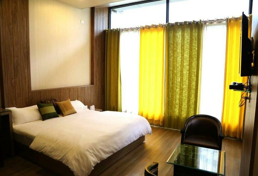 اتاق اکونومی, Haut Monde Hill Stream Resort And Spa