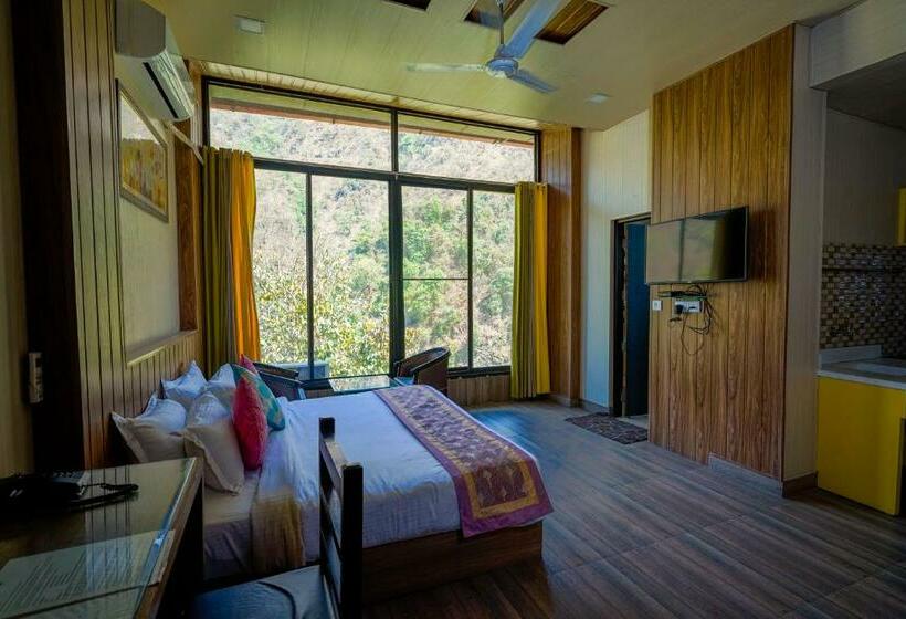 اتاق استاندارد با چشم‌انداز کوهستان, Haut Monde Hill Stream Resort And Spa