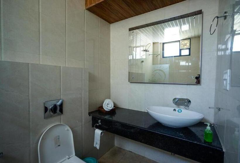 اتاق استاندارد با چشم‌انداز کوهستان, Haut Monde Hill Stream Resort And Spa