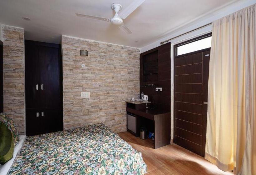 اتاق استاندارد با چشم‌انداز باغ, Haut Monde Hill Stream Resort And Spa