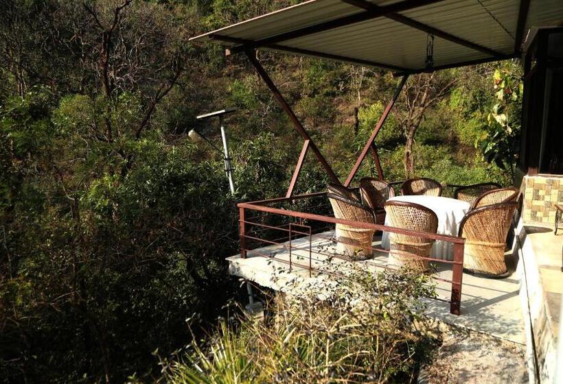 اتاق استاندارد با چشم‌انداز باغ, Haut Monde Hill Stream Resort And Spa